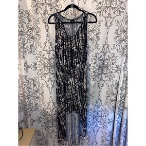 Mossimo black and white high low dress